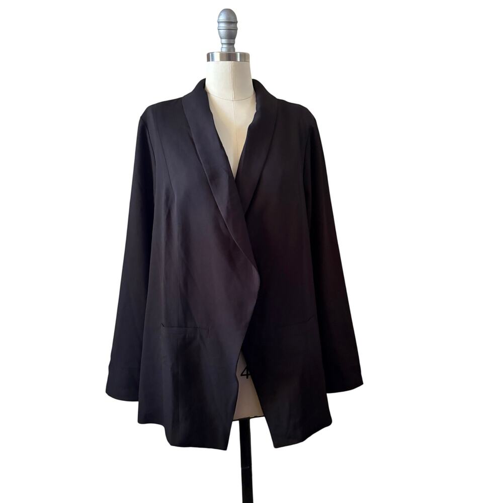 Torrid Black Open Front Blazer Jacket Women’s Size 1 Plus Stretch Pockets
